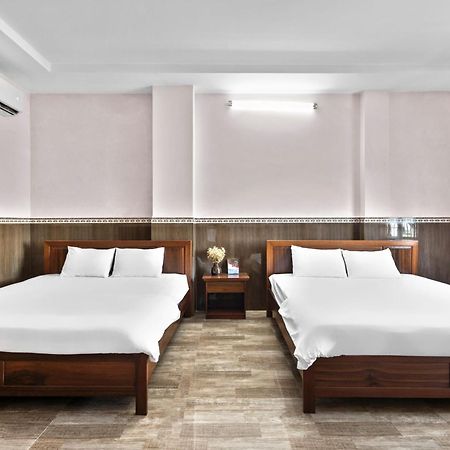 Moc Nhien Hotel Da Nang Exterior photo